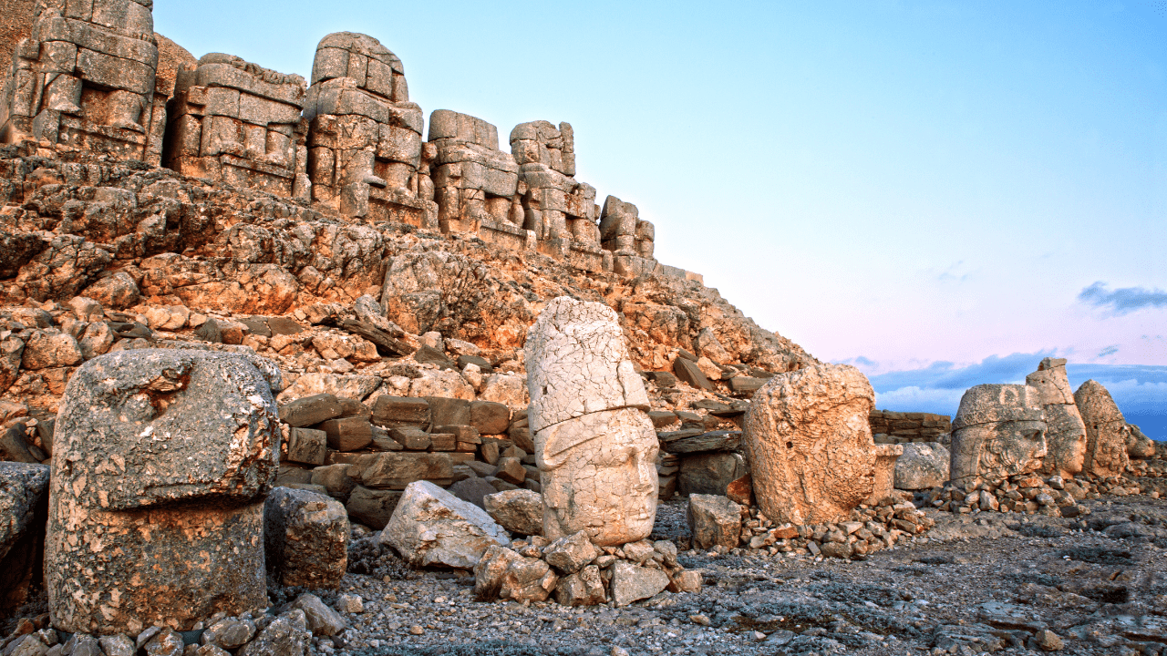 Nemrut Dağı